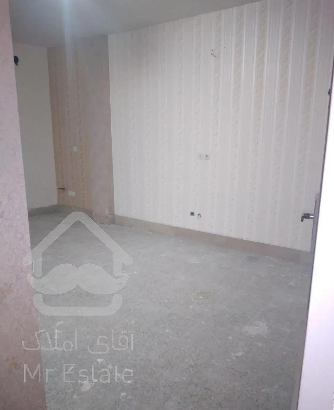 فروش یک واحد آپارتمان در الله آباد