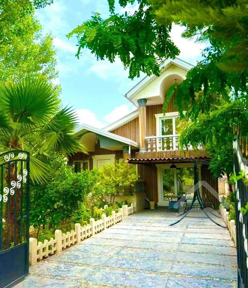 ویلاباغ 270متری* فول فرنیش/با یه چمدون بیا