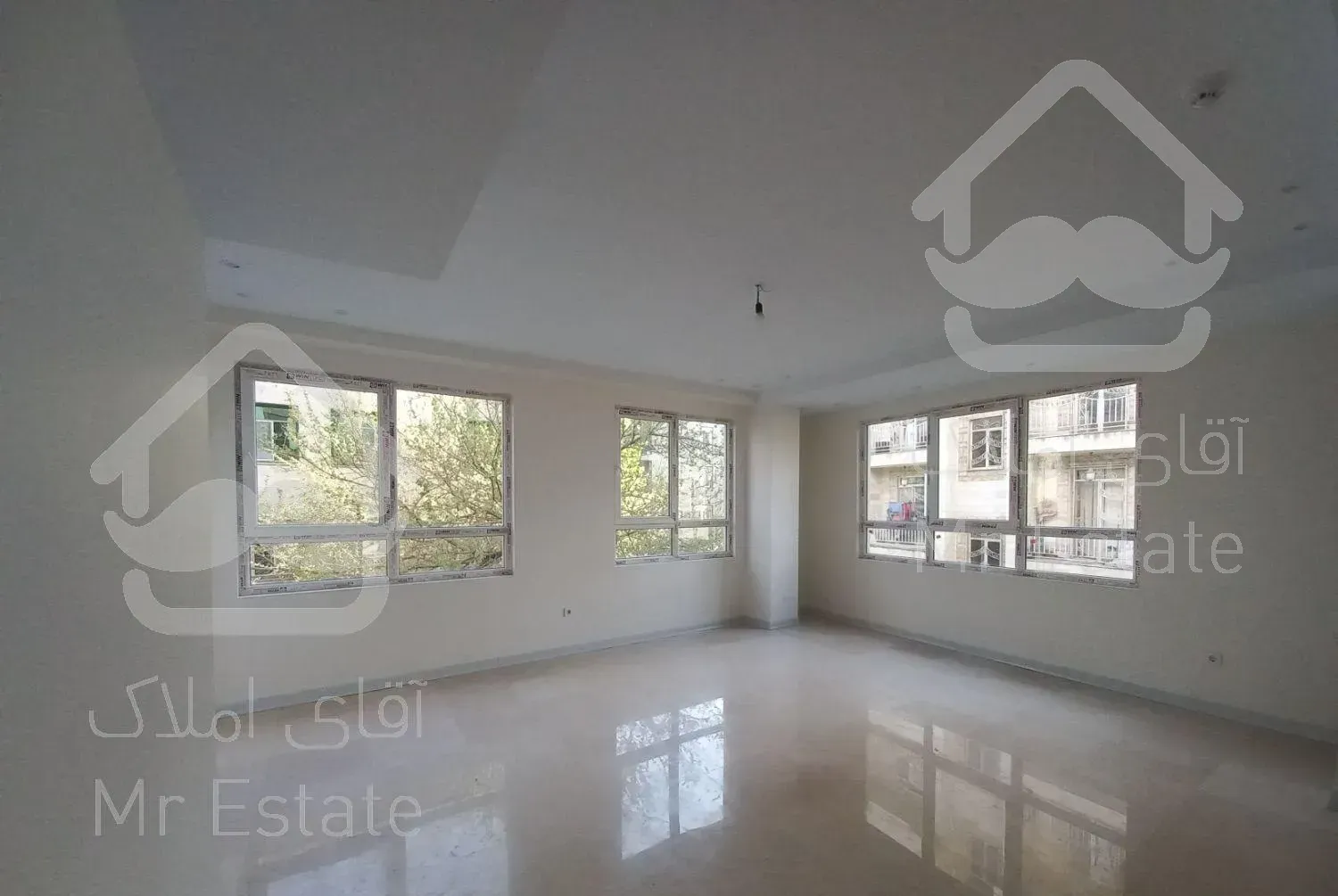 ۱۲۶متر ۳خواب ۲جهت نور