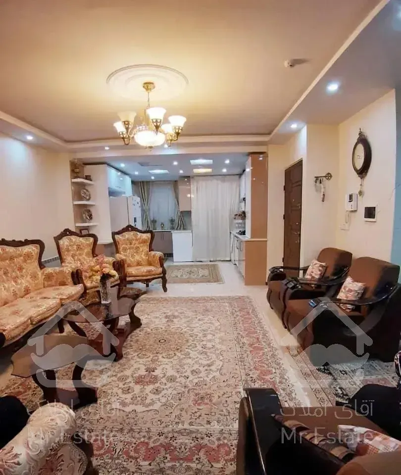 ۸۳ متر ۲ خواب/نورمستقیم/فول امکانات