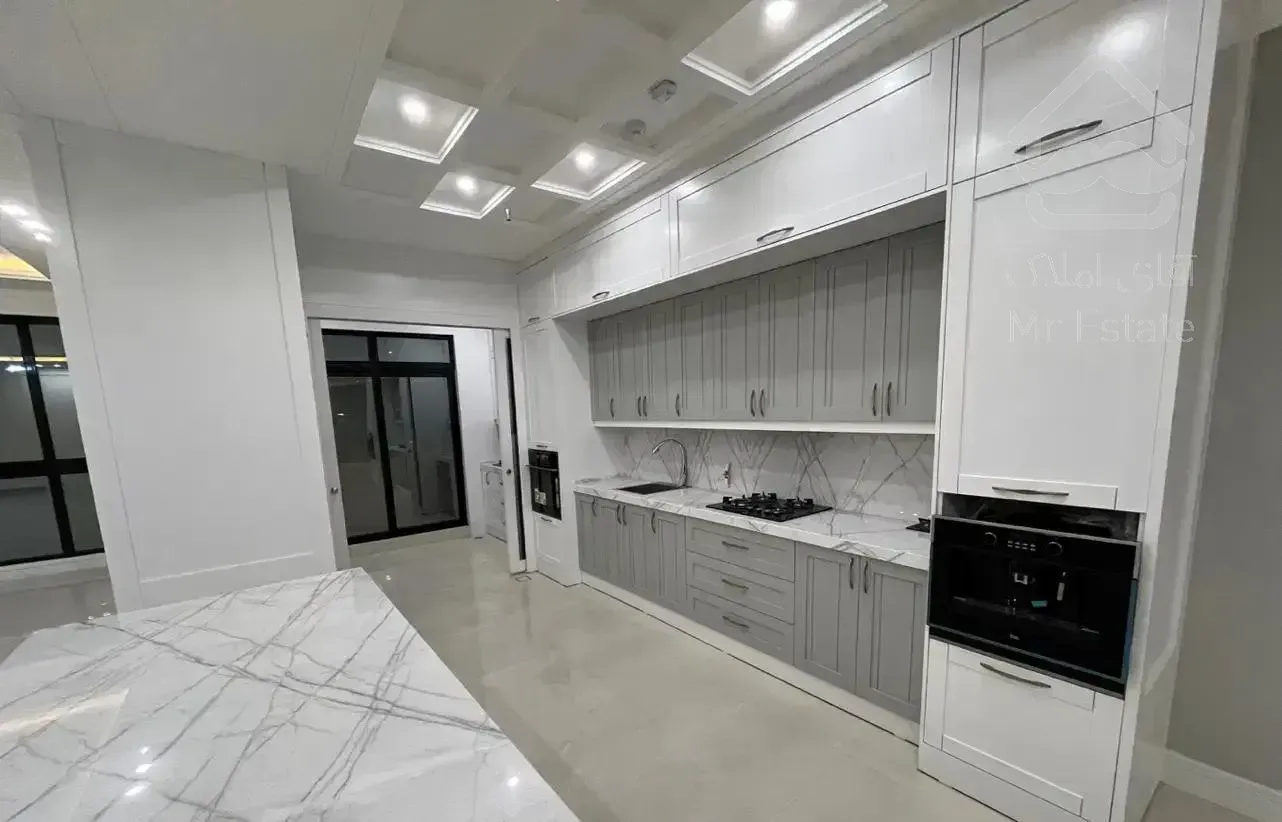 ۱۶۵متر اوایل هنرستان سه نبش