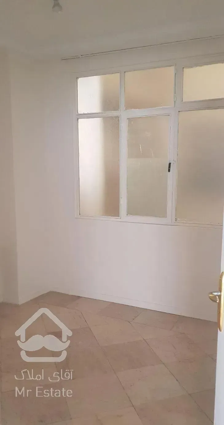 ۸۰ متر دو خواب / فول امکانات/ یکی از میادین