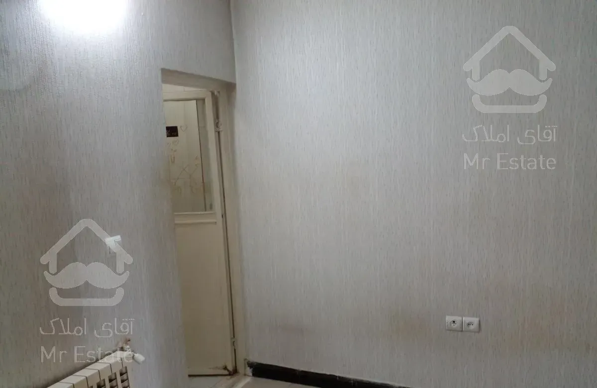 آپارتمان خوش نقشه و خلوت