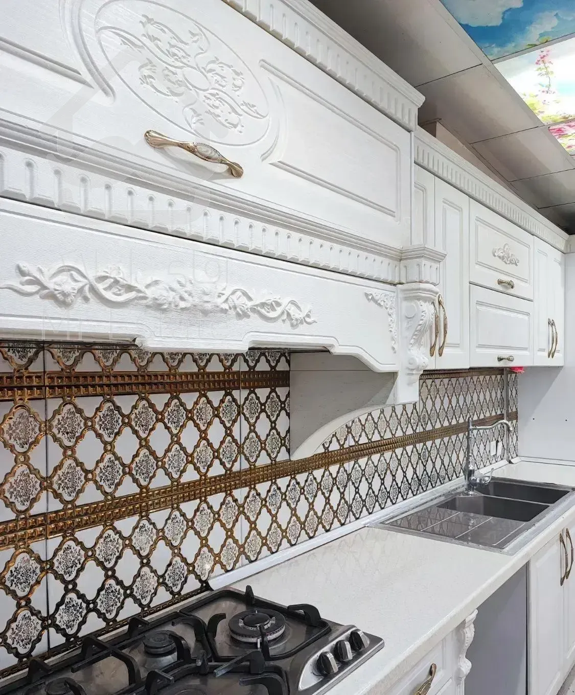 ۱۸۰ متر ۳ خواب تک واحد ، بالکن ، ویو ، لابی