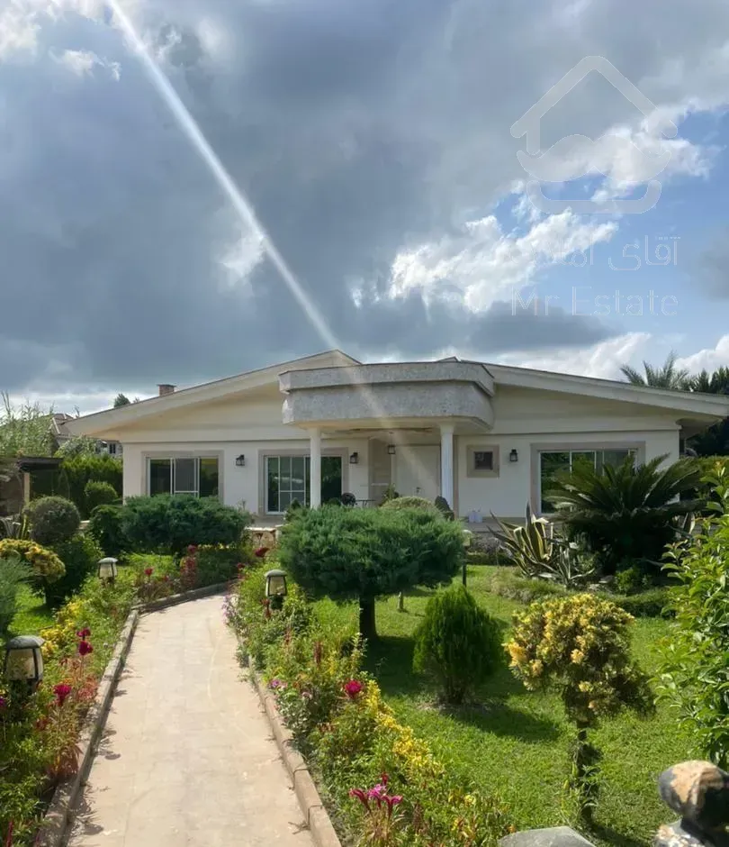 فروش انحصاری/خیابان دریا خزرشهر شمالی/۱۳۰۰ متر