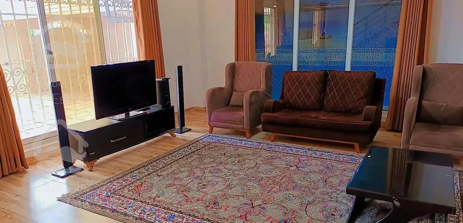 ویلا استخردار 3خواب  تریبلکس