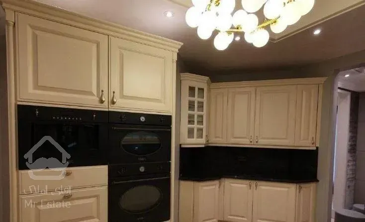 ۹۰ متری فول امکانات در نیاوران/فرصت استثنایی/فوری