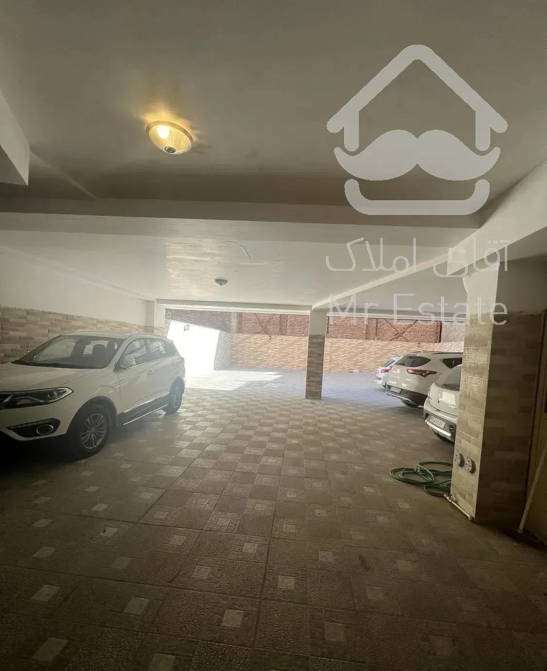 آپارتمان ۳ خواب خواجو