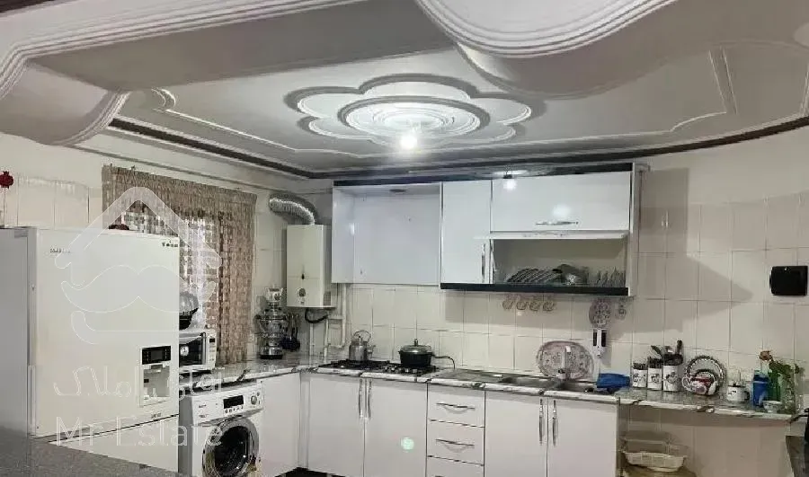 آپارتمان طبقه اول اطراف اداره شیلات