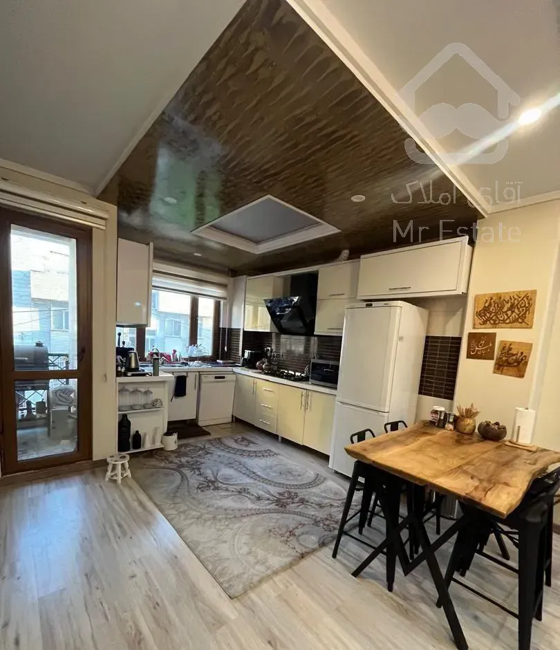 ۷۷متری ۲خواب /تکبرگ / فروش قطعی