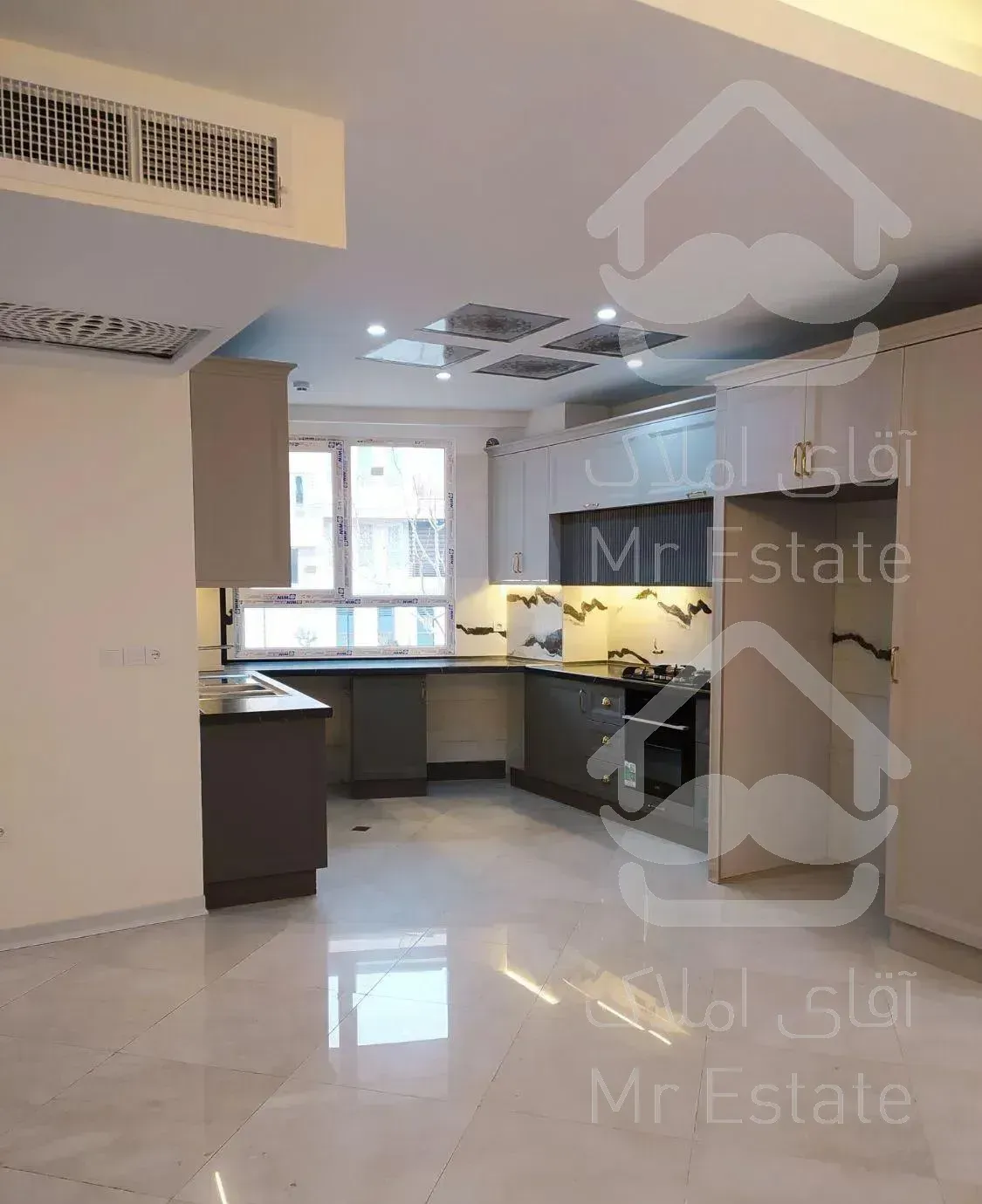 ۹۵متری/ سال/مالک اهل معامله