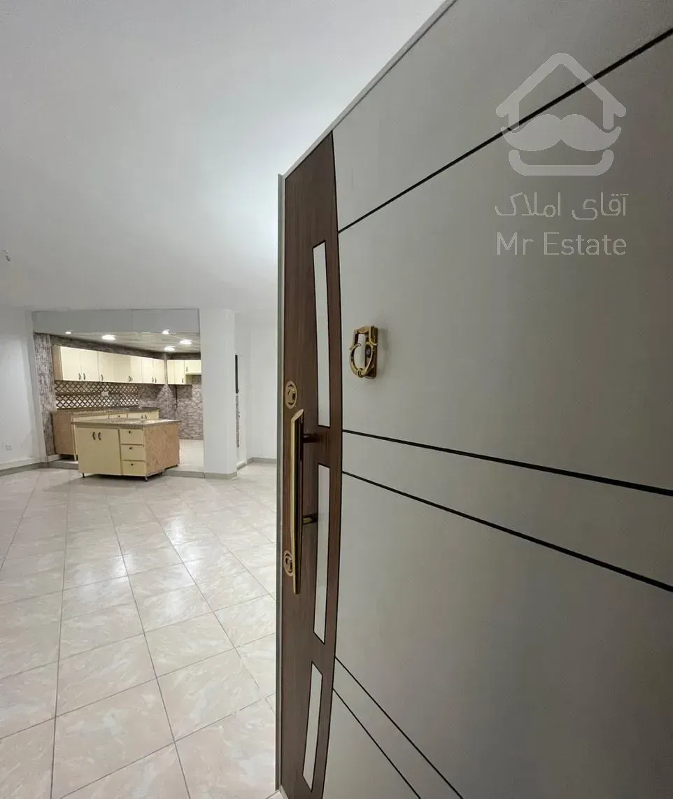 ۱۰۵متری خوش نقشه فول امکانات