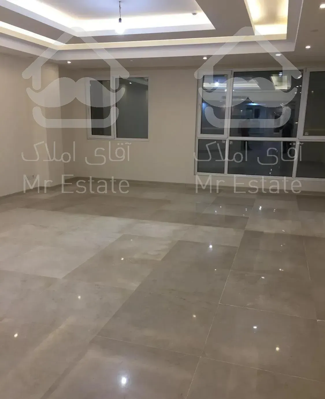 آپارتمان تهرانپارس ۲۳۰ متر ۳ خواب نوساز