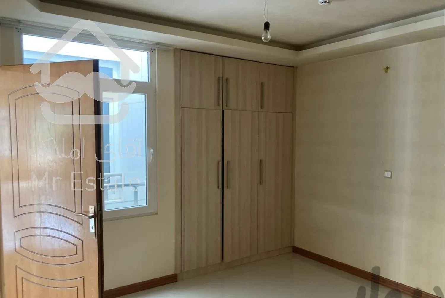 آپارتمان۱۵۰متر۳خوابه۲کله نورمعاوضه جلفا توحیدوحید