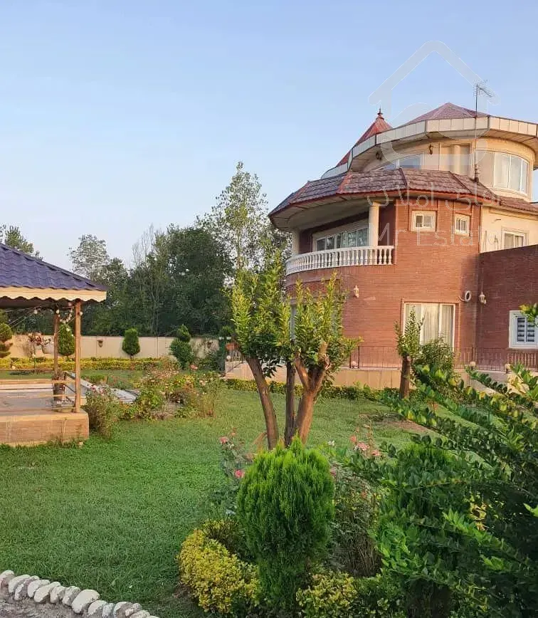 ویلا تریبلکس2300متری لوکس ویو 360درجه