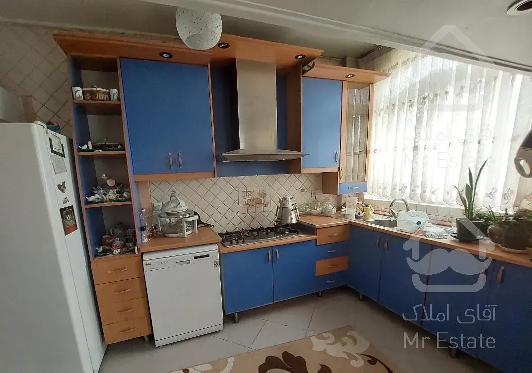 آپارتمان ۱۲۰ متری،ویو ابدی و بدون مشرف،