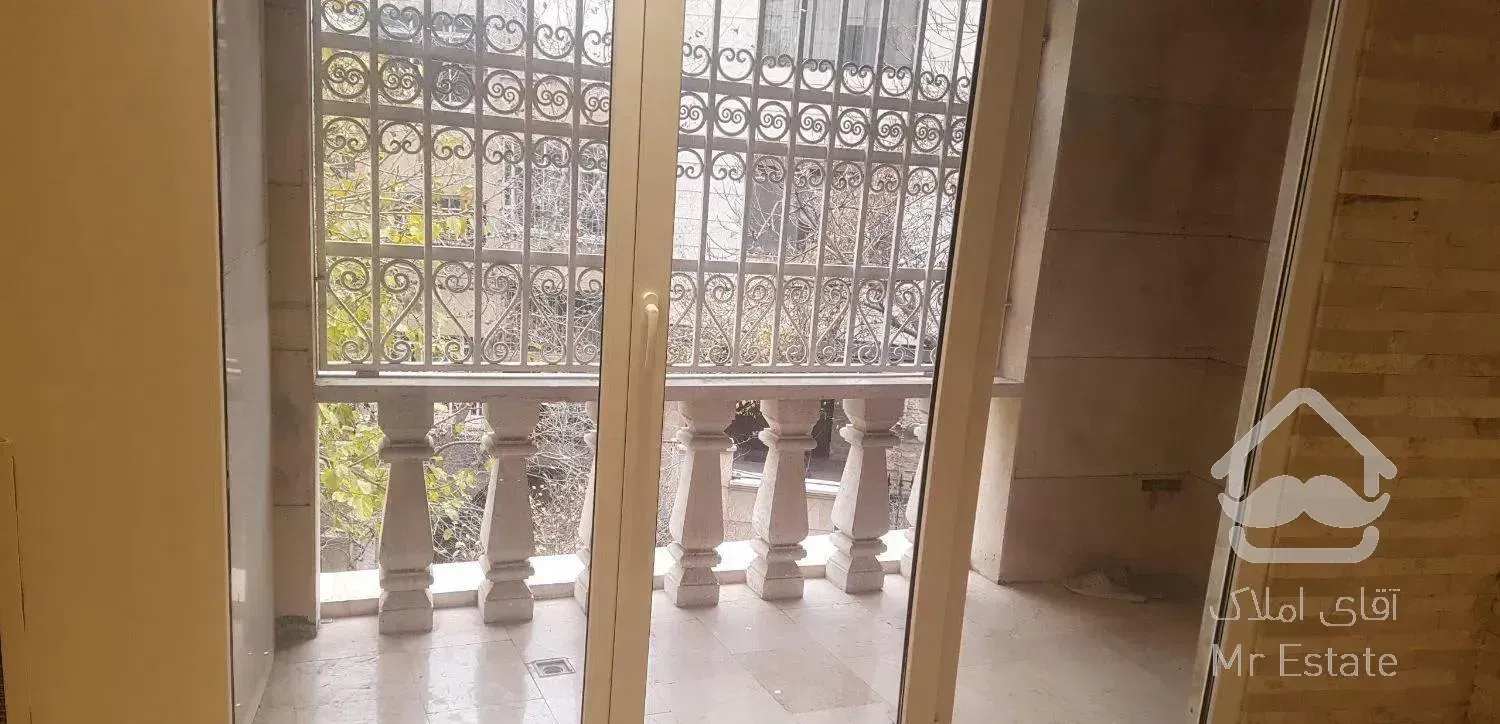 شمال اندرزگوآپارتمان ١٦٠متری سه خوابه فول مشاعات