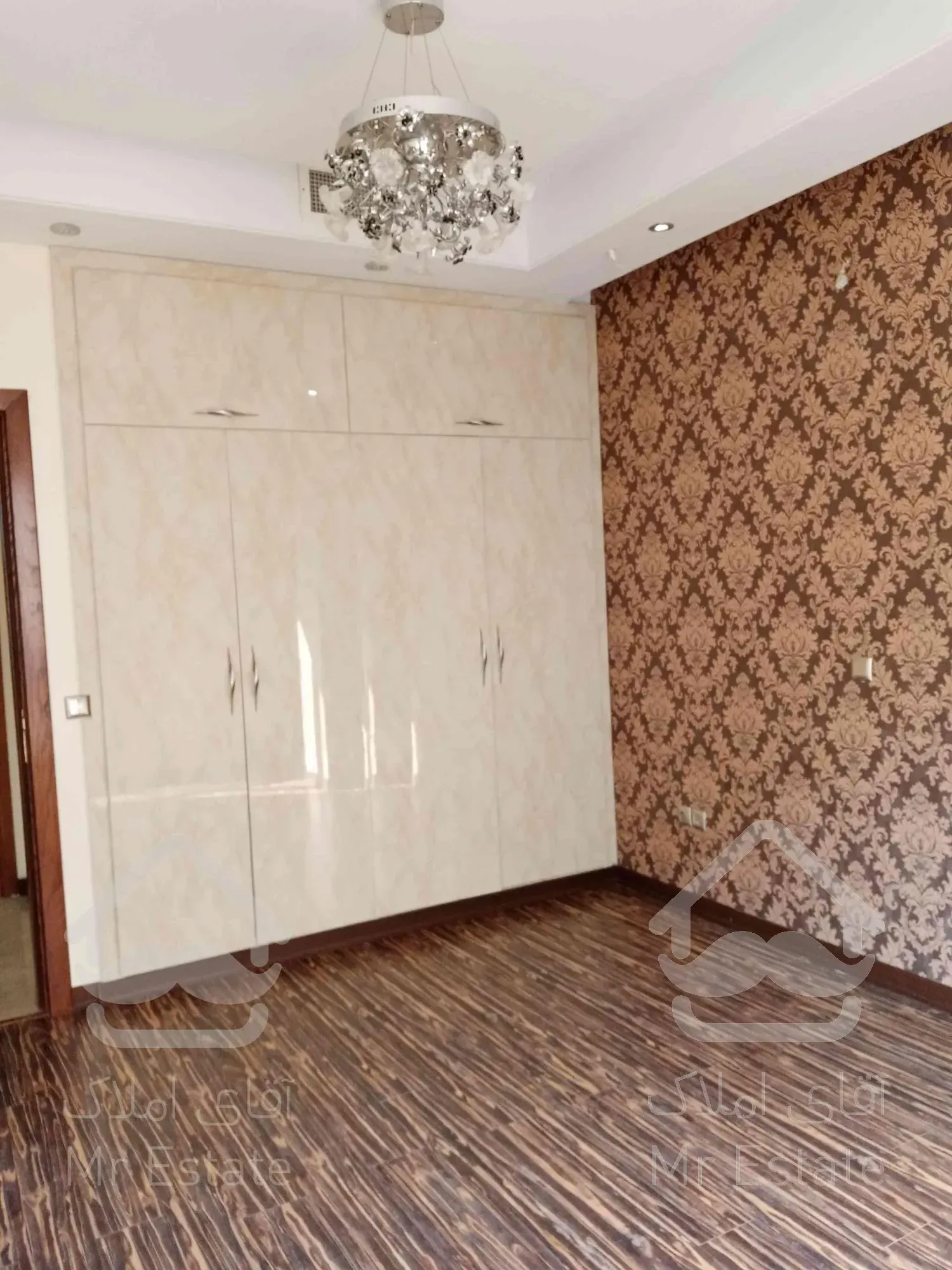 145 متر تکواحدی فول مشاعات دزاشیب