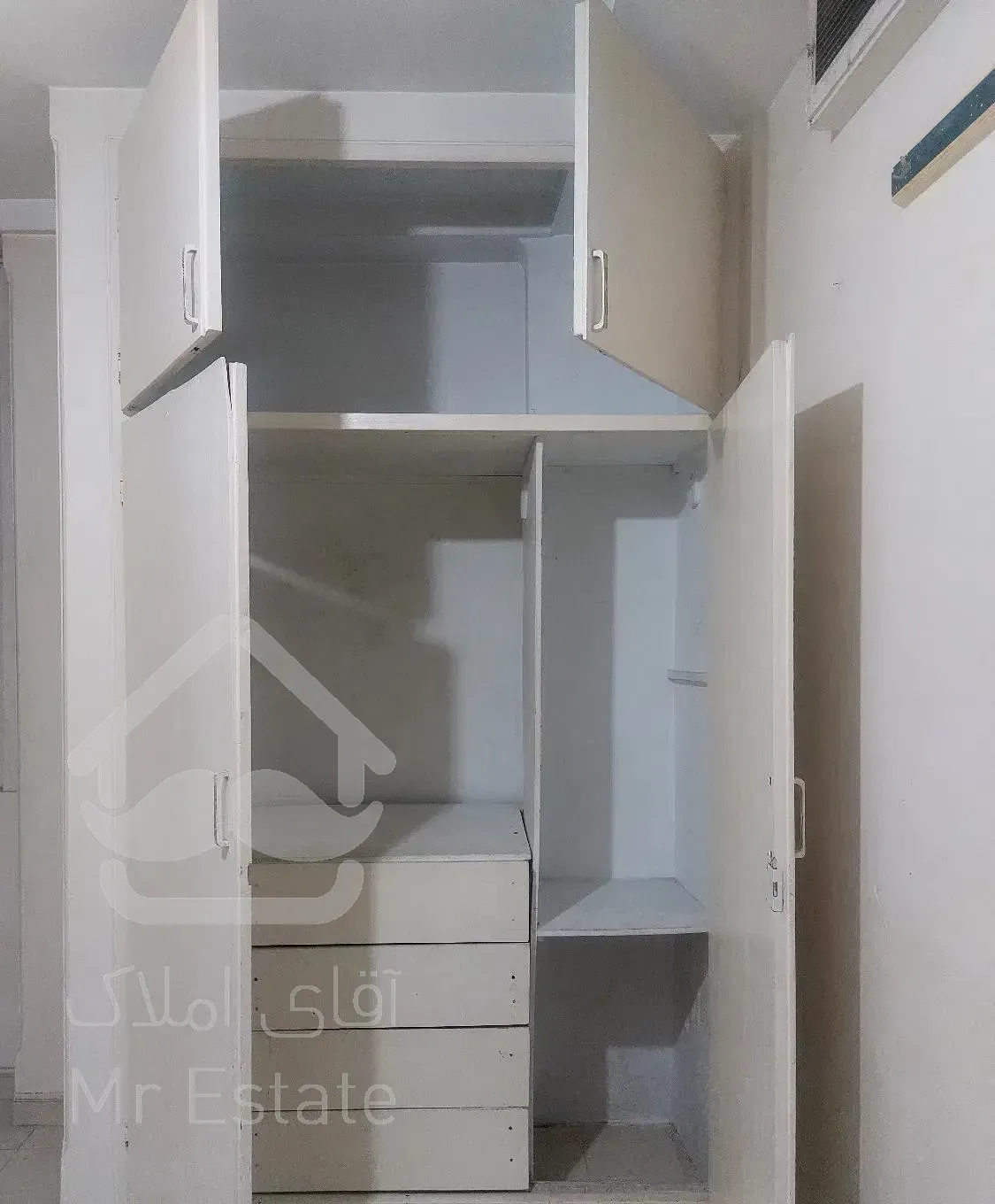 آپارتمان ۷۰متر/فول امکانات/۱۵مترانبار/نورگیر/تخلیه