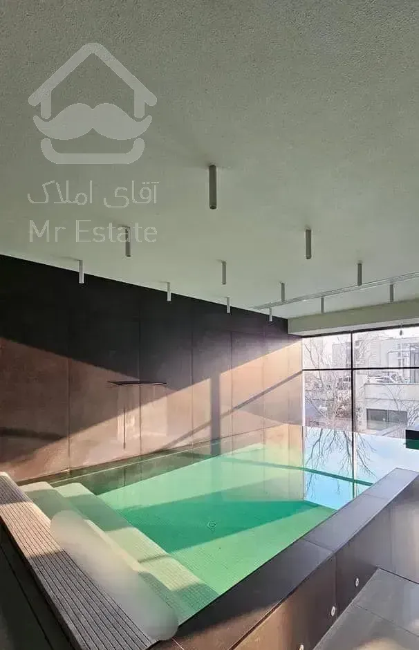 پنت‌هاوس ۳۰۰ متر نیاوران با ویوی ابدی/۱۱۰ متر تراس