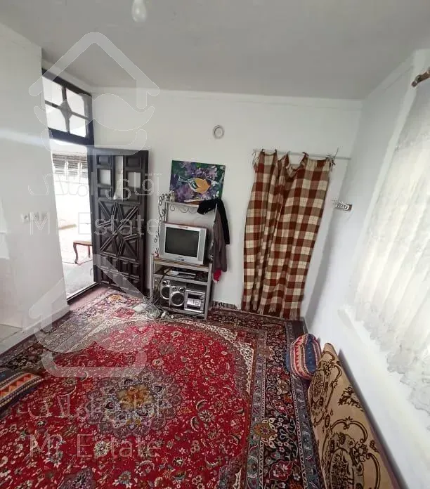 اجاره  و هفتگی ویلا حیاط دار آمل