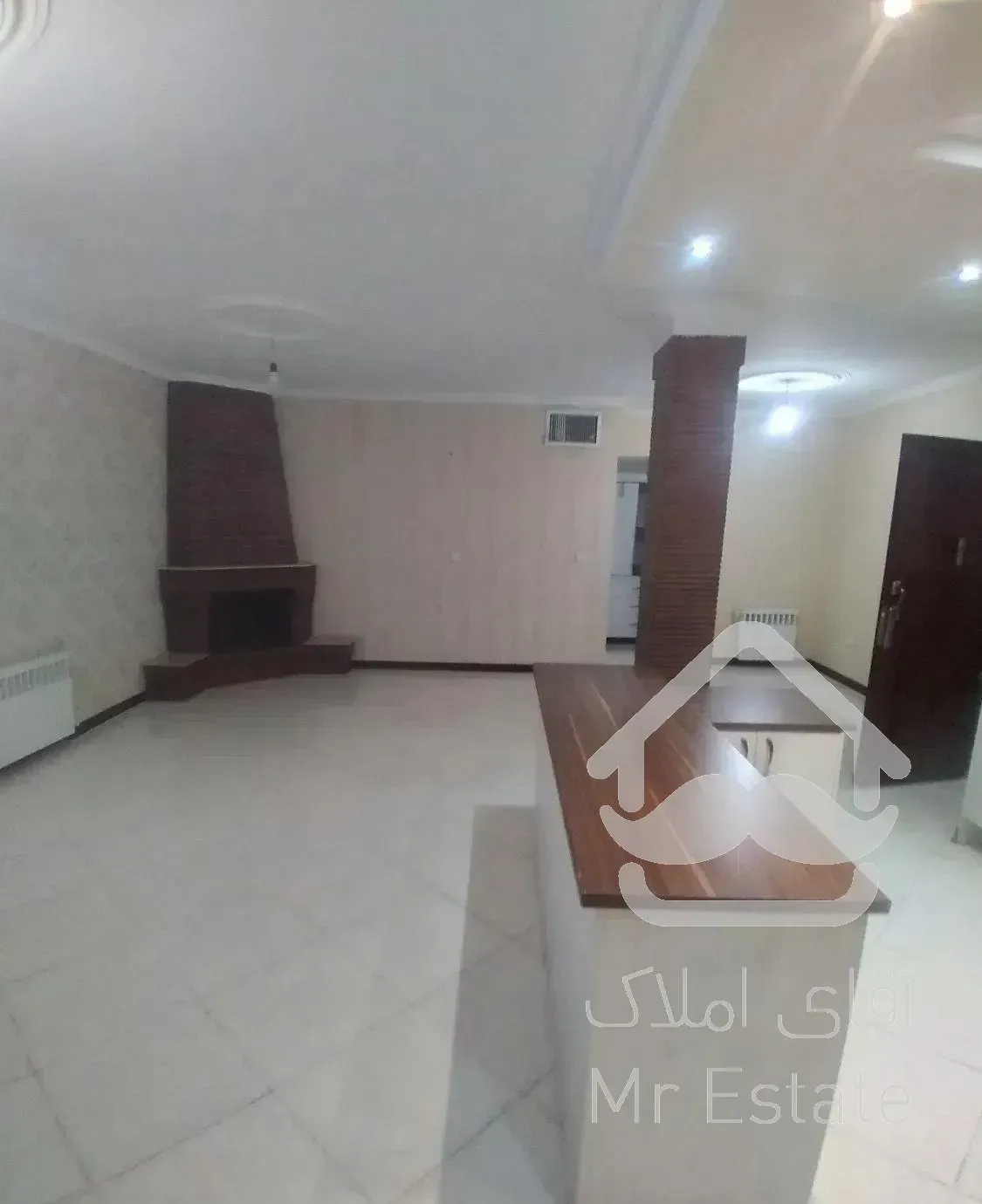 فروش ۳۰۰ متر آپارتمان ۳طبقه سند تک برگ یکجا سولقان