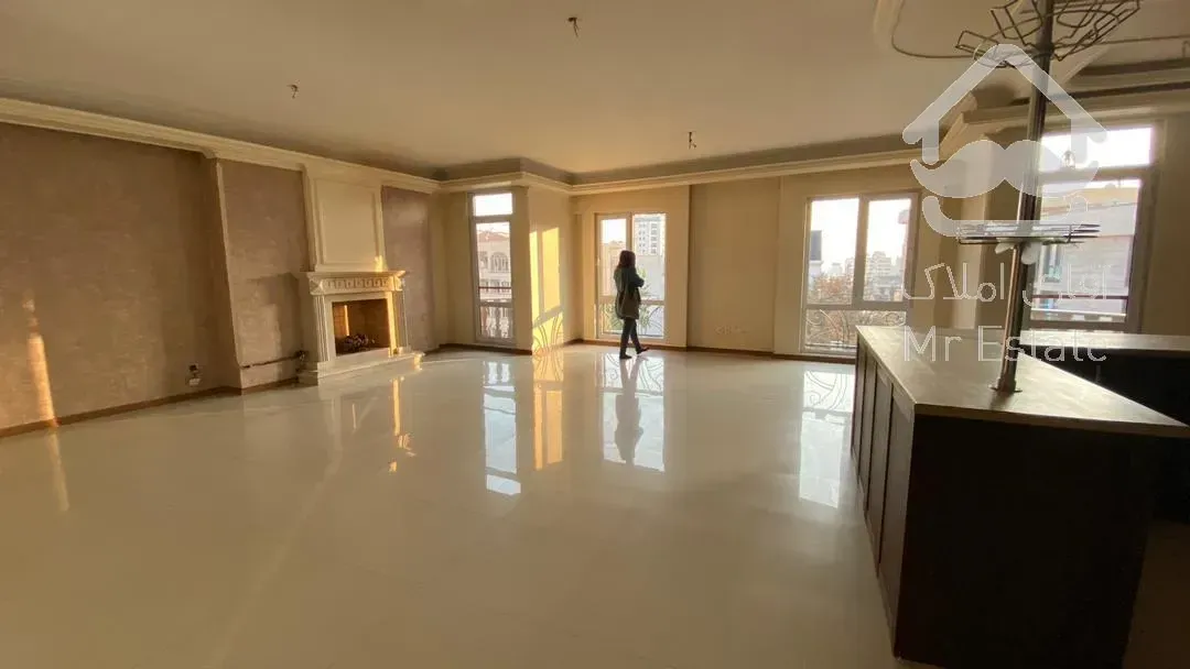 رهن و اجاره آپارتمان ۱۸۰ متری ۳ خوابه فرمانیه فول