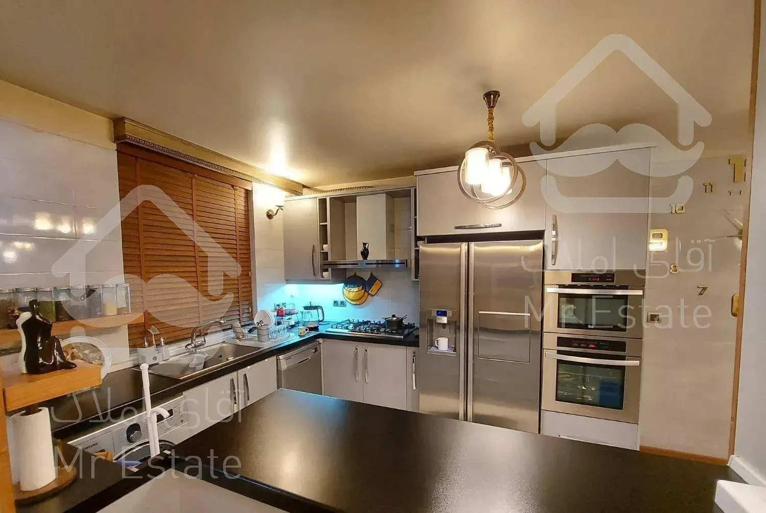 هفت تیر /ایرانشهر/مفتح جنوبی/۱۴۷متر ۳خواب/نوسازی