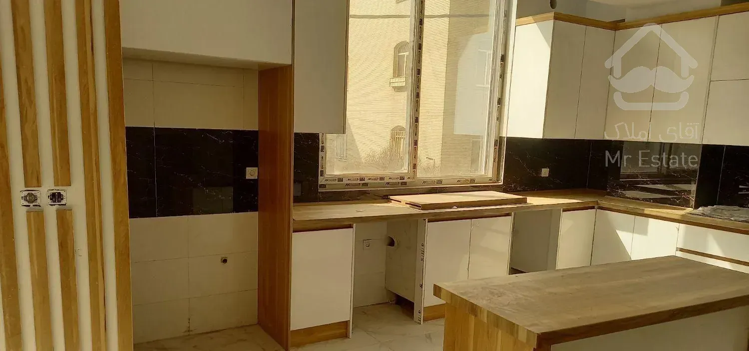 ۱۴۵ متر تکواحد ۳ خواب دو نبش بی نظیر