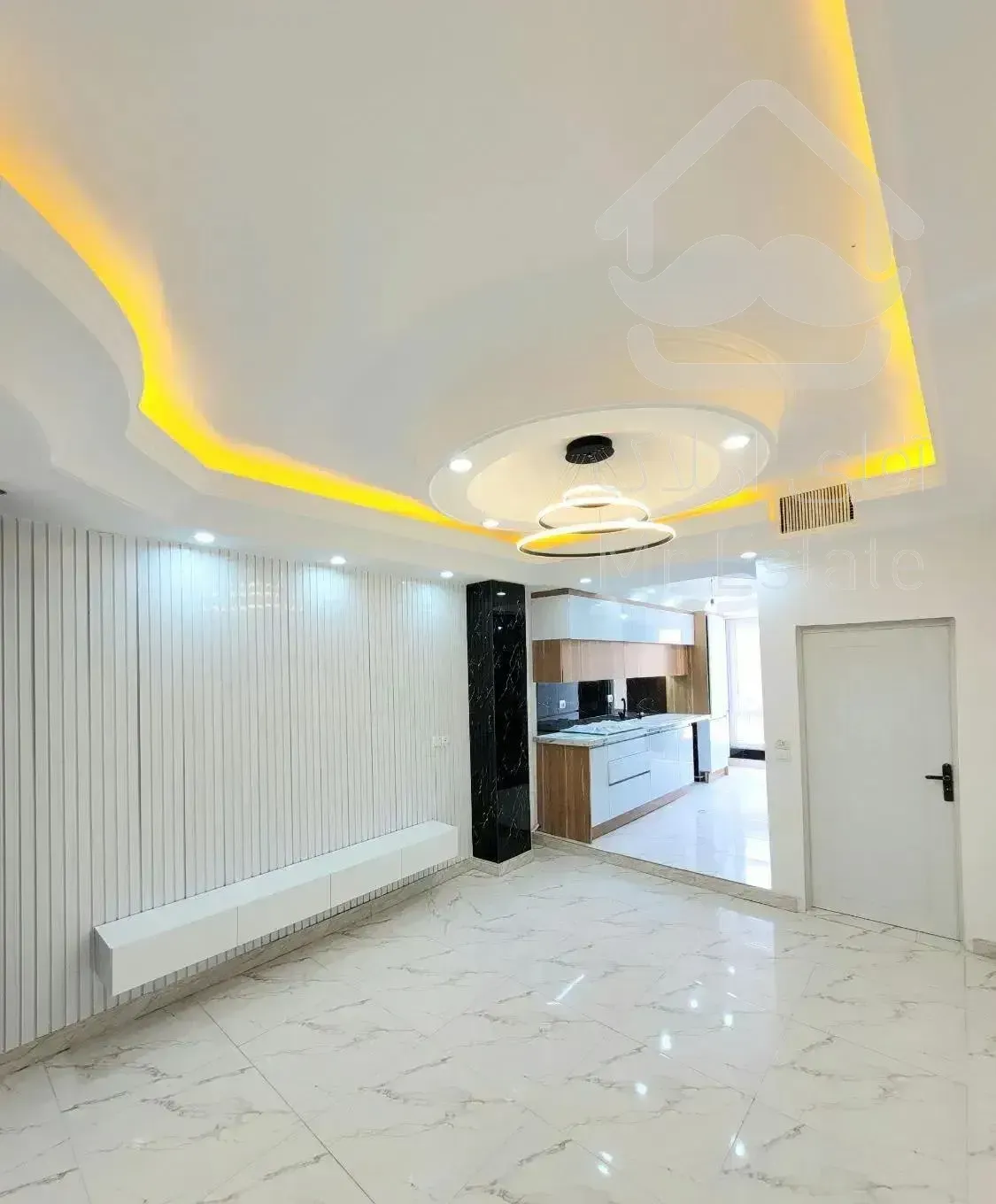 ۴۵متر /پارکینگ + رو به نما /  محله دنج و آرام