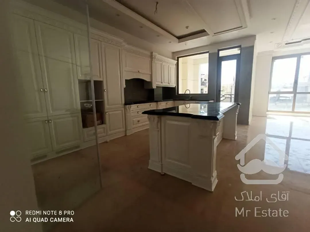 ۲۵۰ متر نیاوران برج باغ