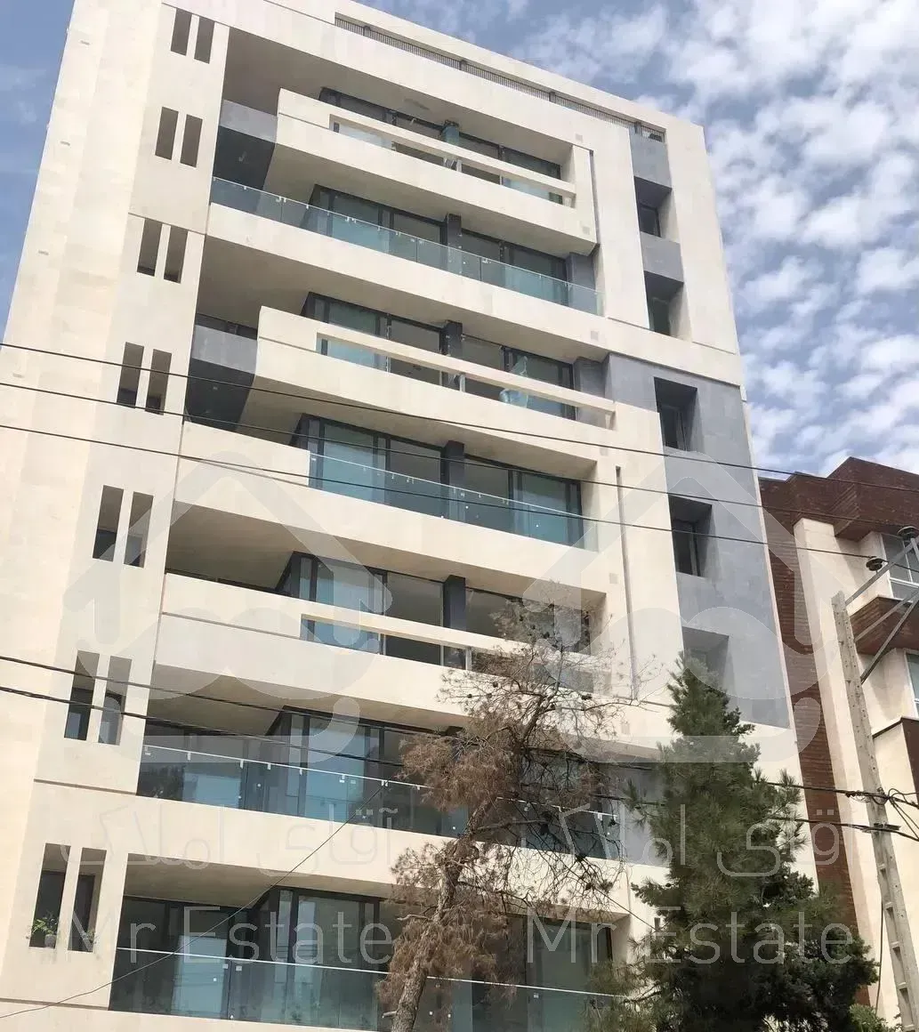 آپارتمان 175 متری / باهنر / صفر