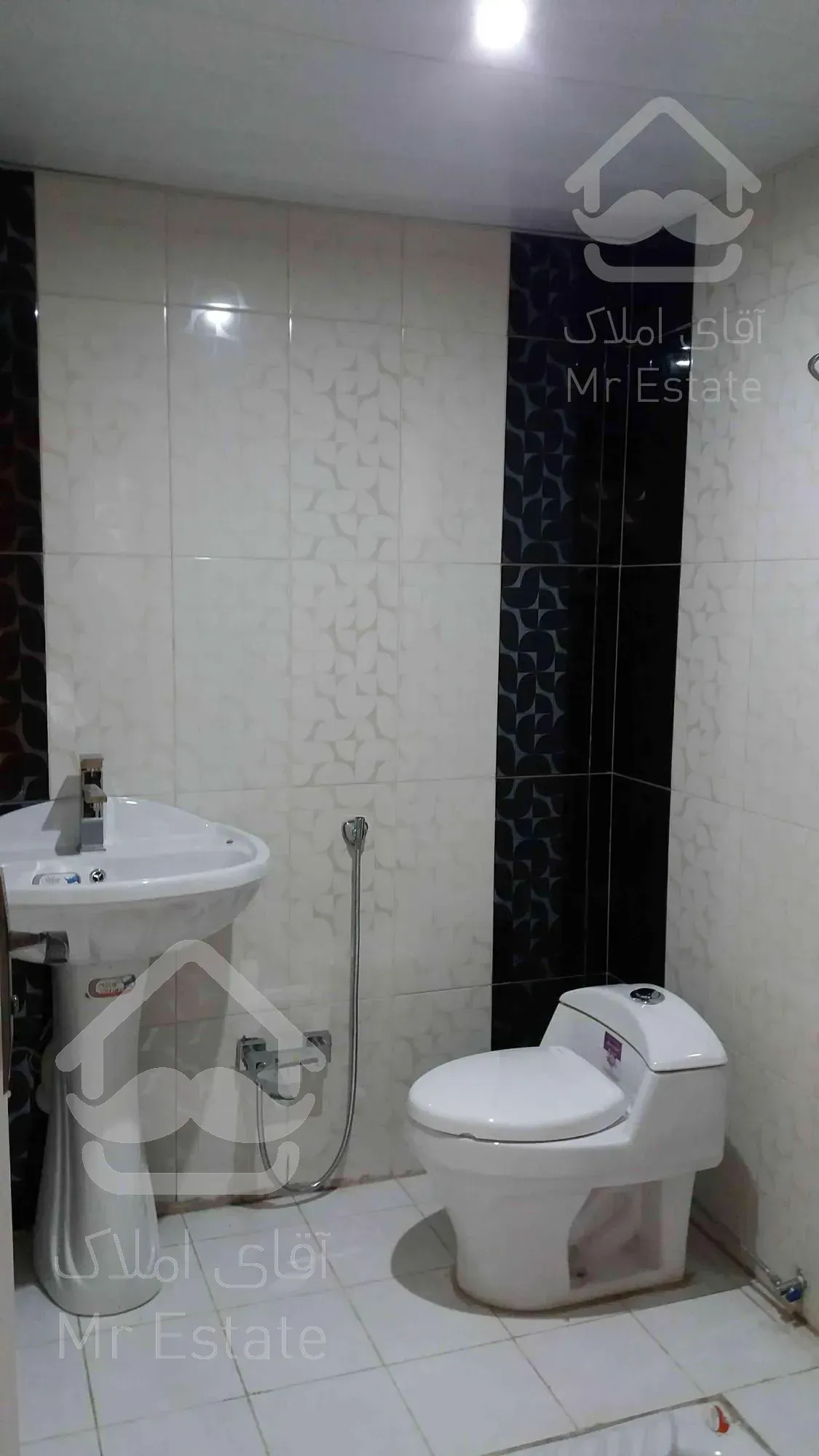 خرید آپارتمان۸۱متری دوخواب کلیدنخورده فردوس شرق