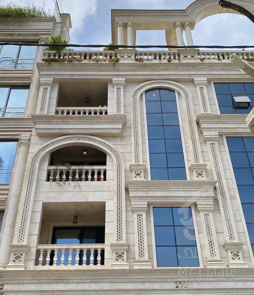 145متر سه خواب خوش نقشه/شیک و دلباز/فرهنگشهر