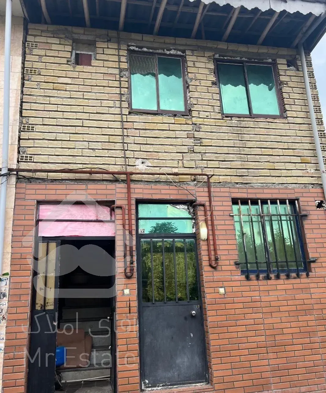 خانه ۶۰متری روبه روی داروخانه