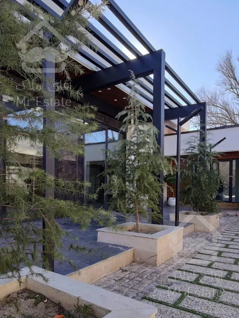 250 متر 3 خواب مستر ویلا واقع در 1000 متر زمین