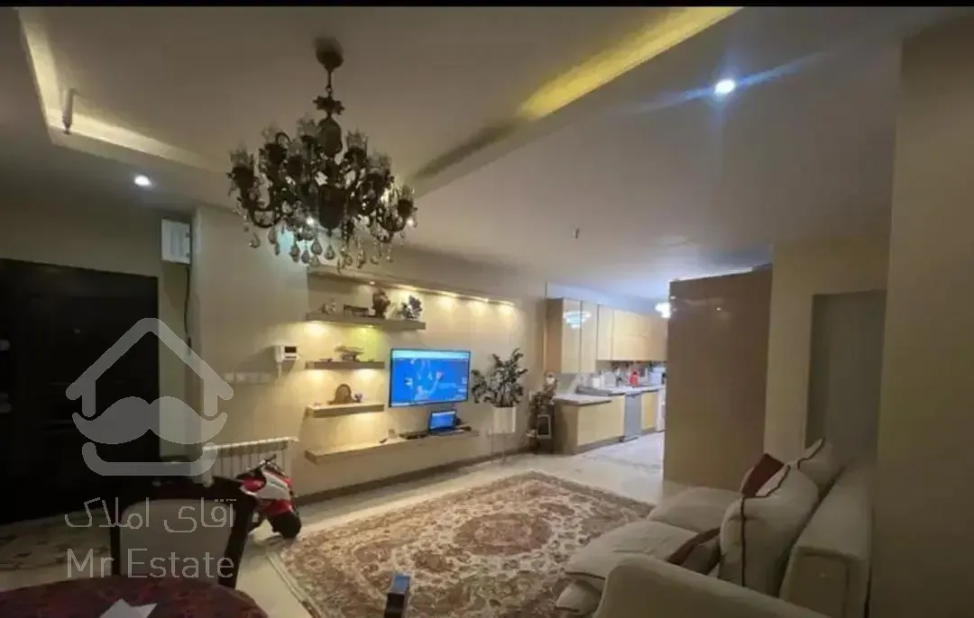 ۶۰متر/۱خواب/طبقه ۳/کم واحد/مشاعات تراورتن