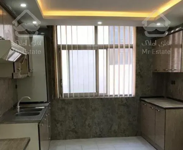 آپارتمان ۲۲۰ متری ۳ خوابه