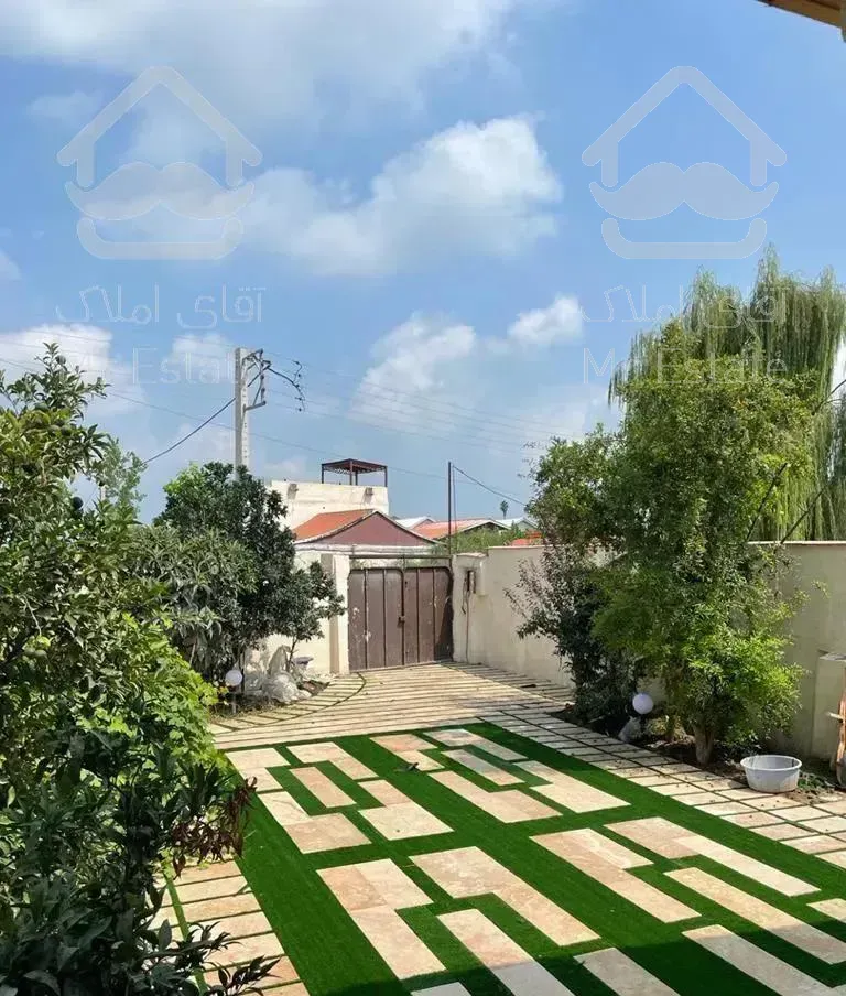 ویلا همکف ۳۵۰متری حیاط دار،سرسبز،سنددار