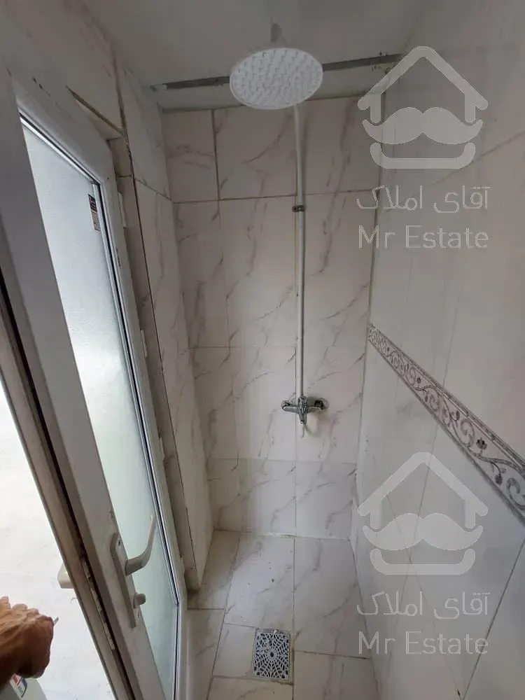 اپارتمان ۱۲۰ متری طبقه اول موقعیت شمالی جنوبی