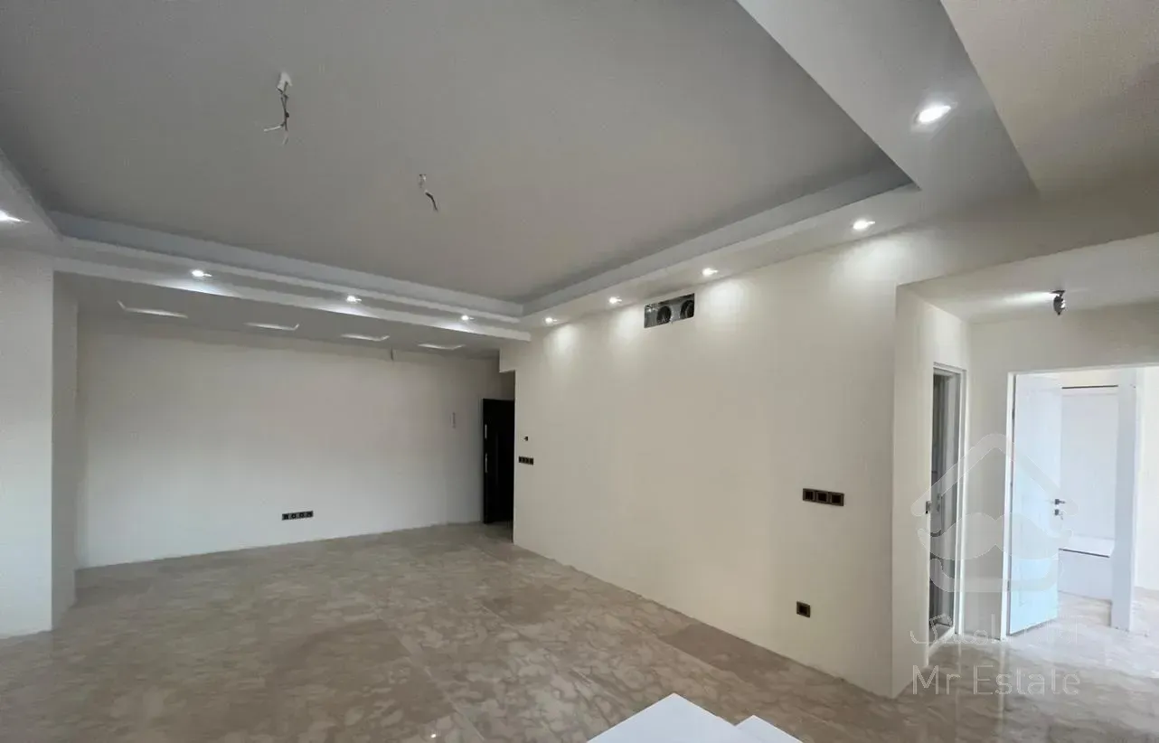 خیابان دوم نیروهوایی / ۹۶ متر فول امکانات