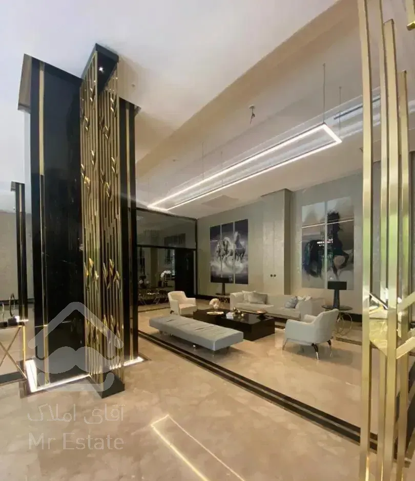 ۴۲۰ متر فرشته دیپلمات نشین