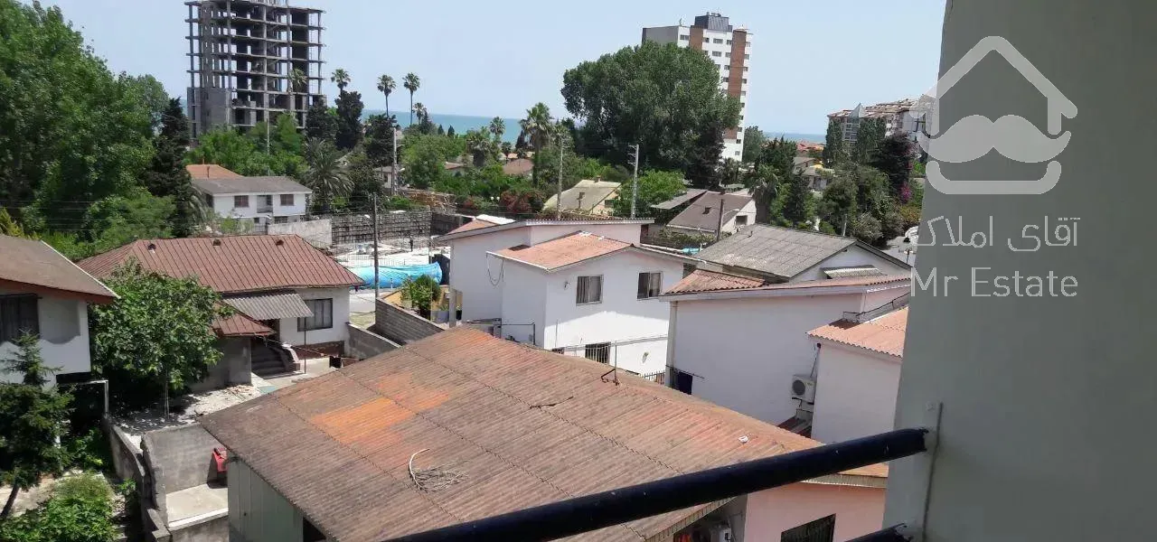 آپارتمان ۹۵ متری رویان