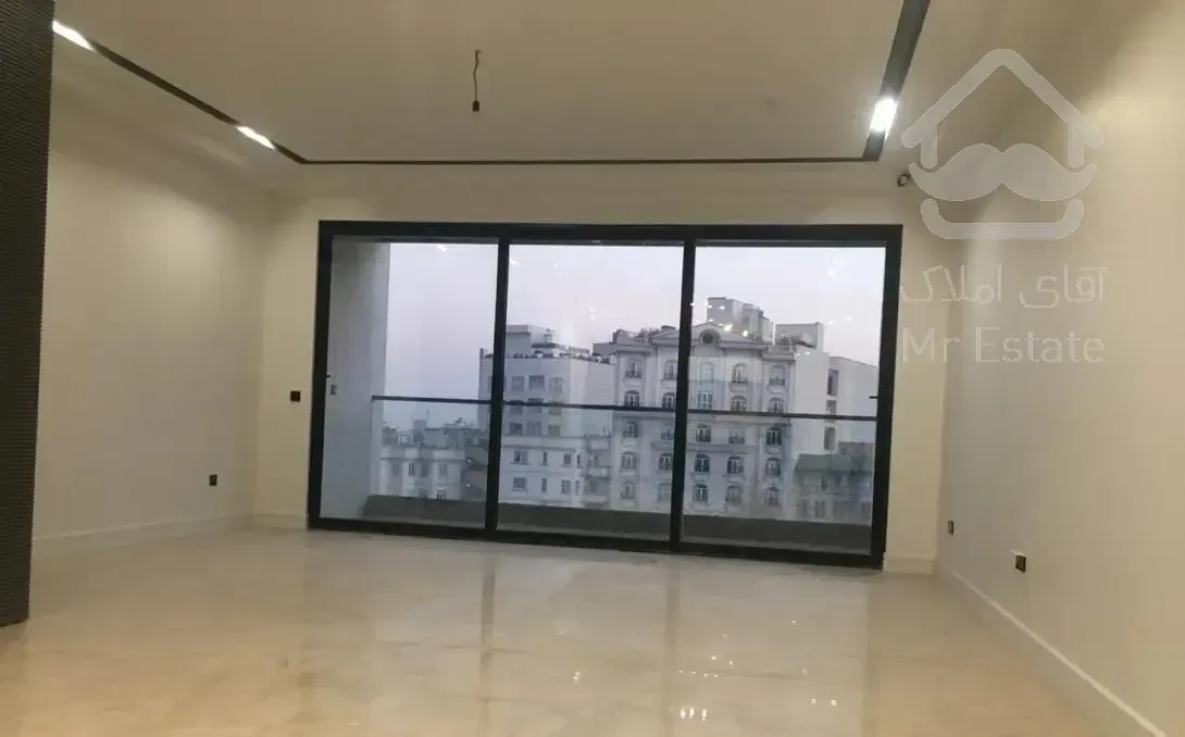 آپارتمان ۱۵۰ متر سعادت آباد (۲ پارکینگ باکس سندی)