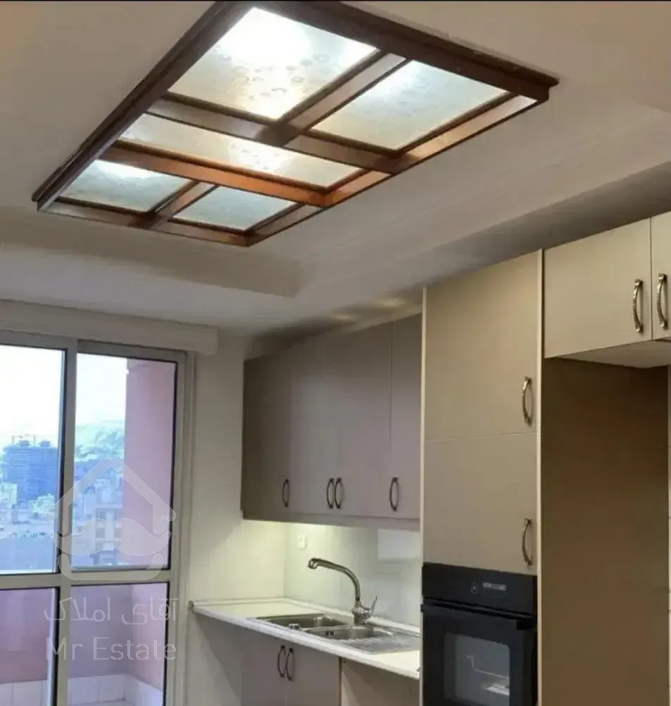 نیاوران ، مژده ۱۰۰ متر ۲ خواب تک واحدی فول