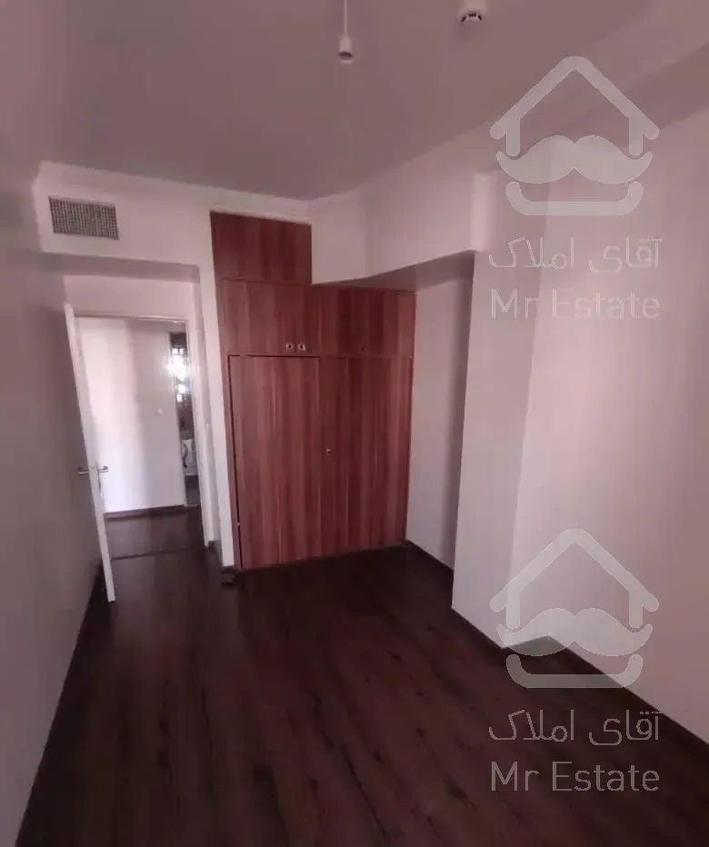 ازگل خیابان نوبهار ۱۳۰ متر فول