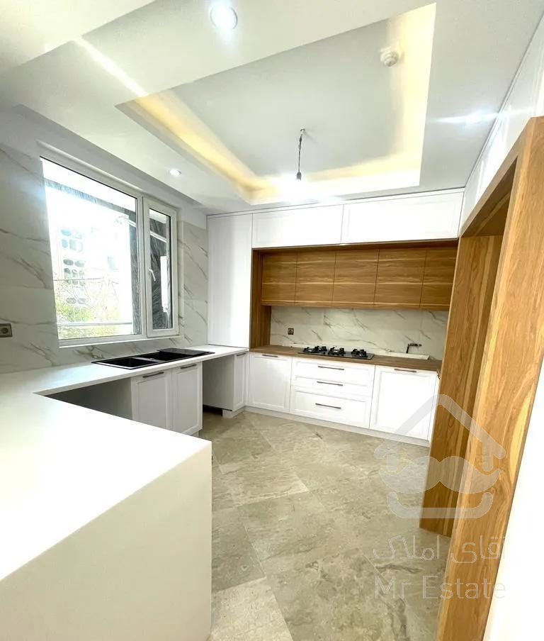 ۱۲۰متر دو نبش