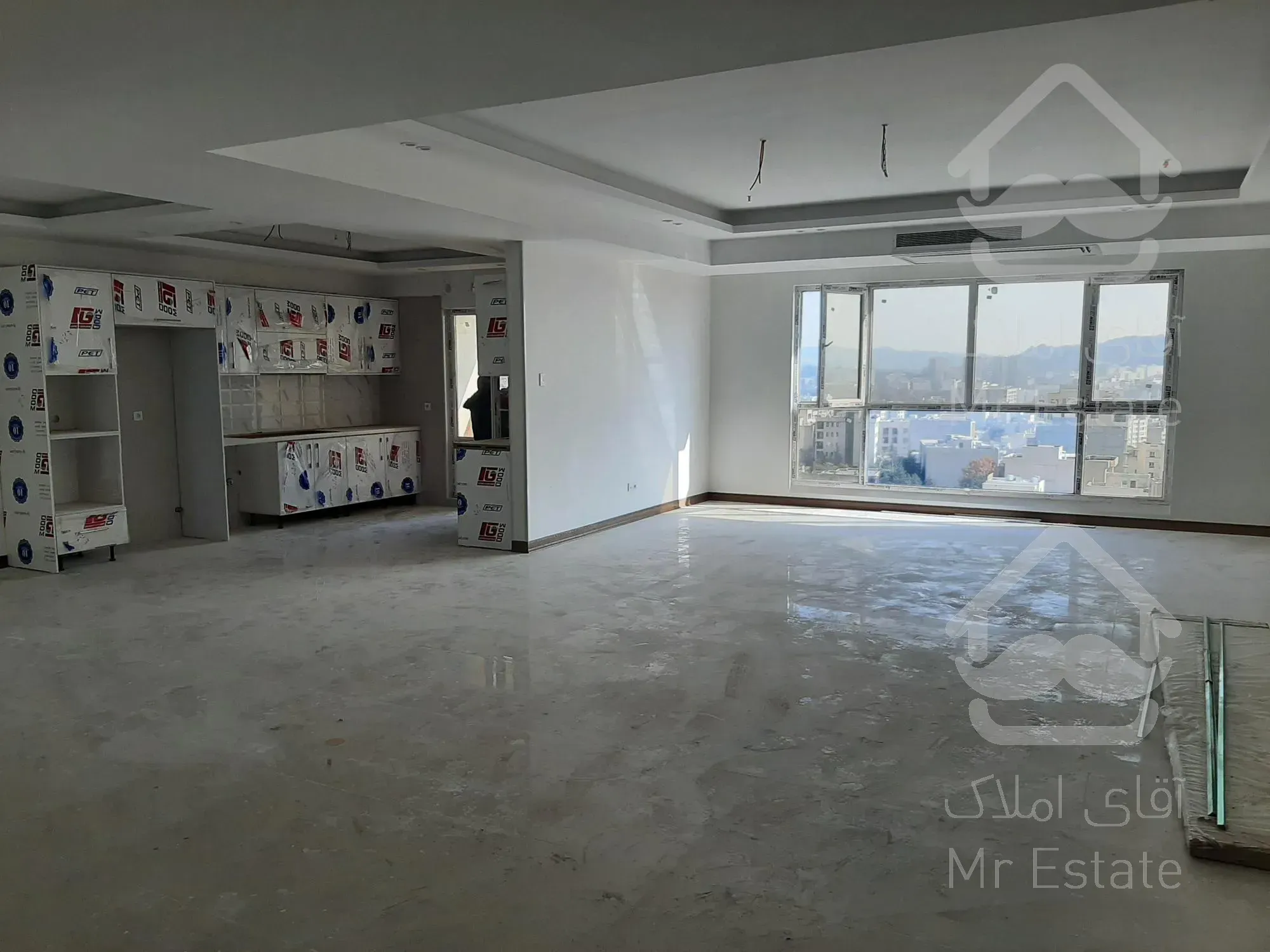 فرصت به پایان رسید؟/برج باغ مجلل رونیکا