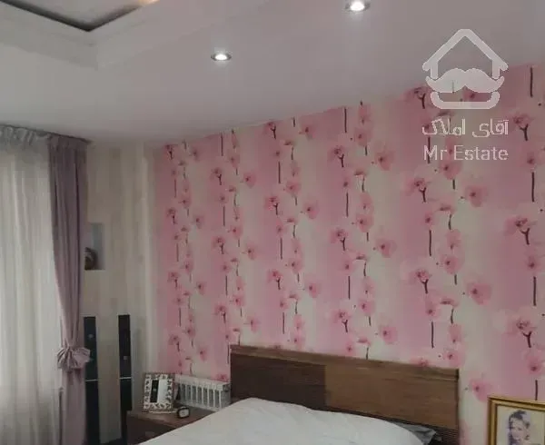 144 متر 3 خوابه  در کامرانیه