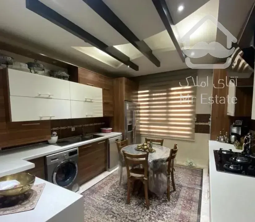 92متر دو خواب فول امکانات خ عرب تهرانشرق